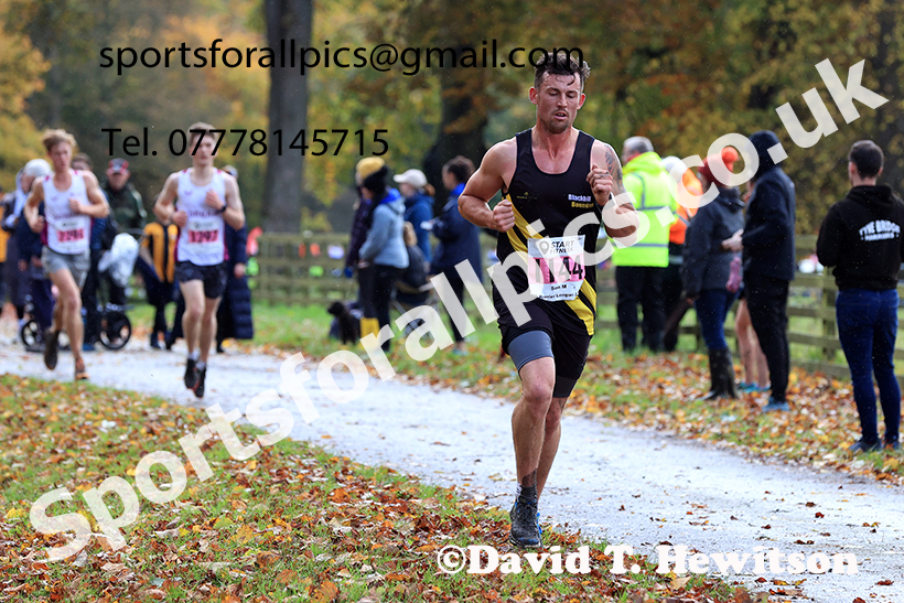 Senior men 2024 Start Fitness NEHL, Lambton Park, near Chester le Street, County Durham.   Photo: David T. Hewitson/Sports for All Pics